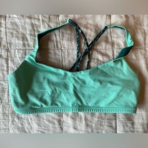 Lululemon green bra size 8